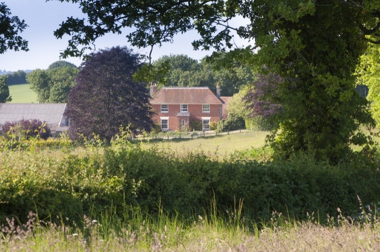 Significant residential farming estate in Hampshire