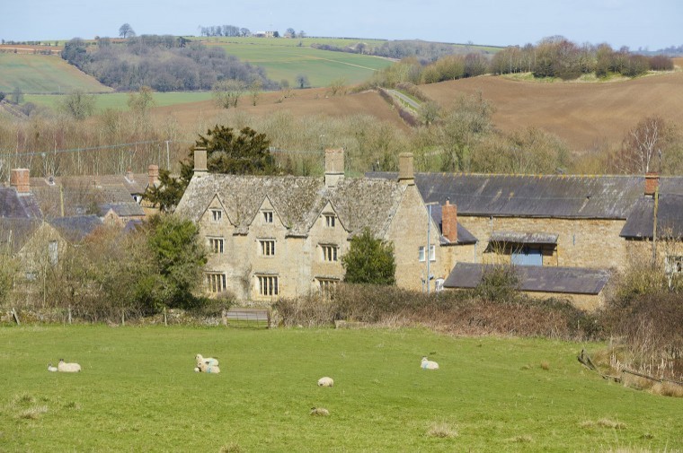 Farm with secondary house and buildings