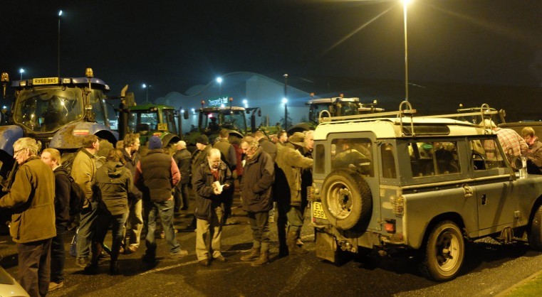 Co-op distribution centre blockaded by dairy supporters