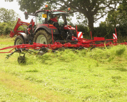 Practical grass demonstrations