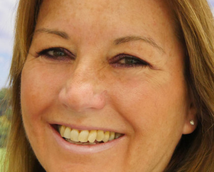 Chief Executive steps down