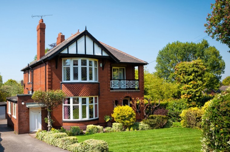 Expectations turn negative across property market