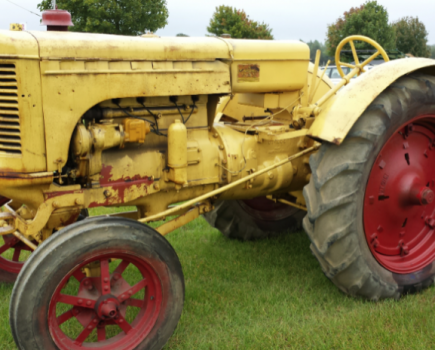 County show sees vintage machinery