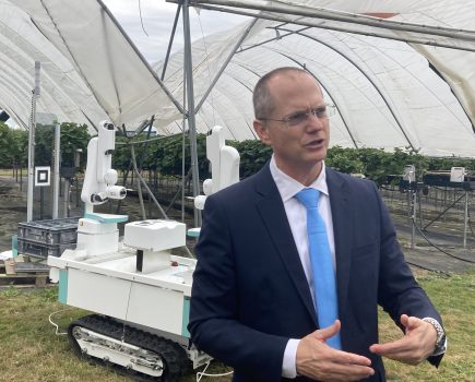 Israeli Minister explores innovation in Kent’s agri-food sector