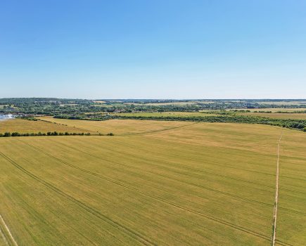 Rare opportunity to acquire arable land within the M25