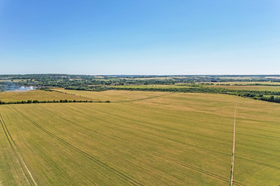 Rare opportunity to acquire arable land within the M25