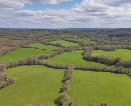 A versatile residential and agricultural estate