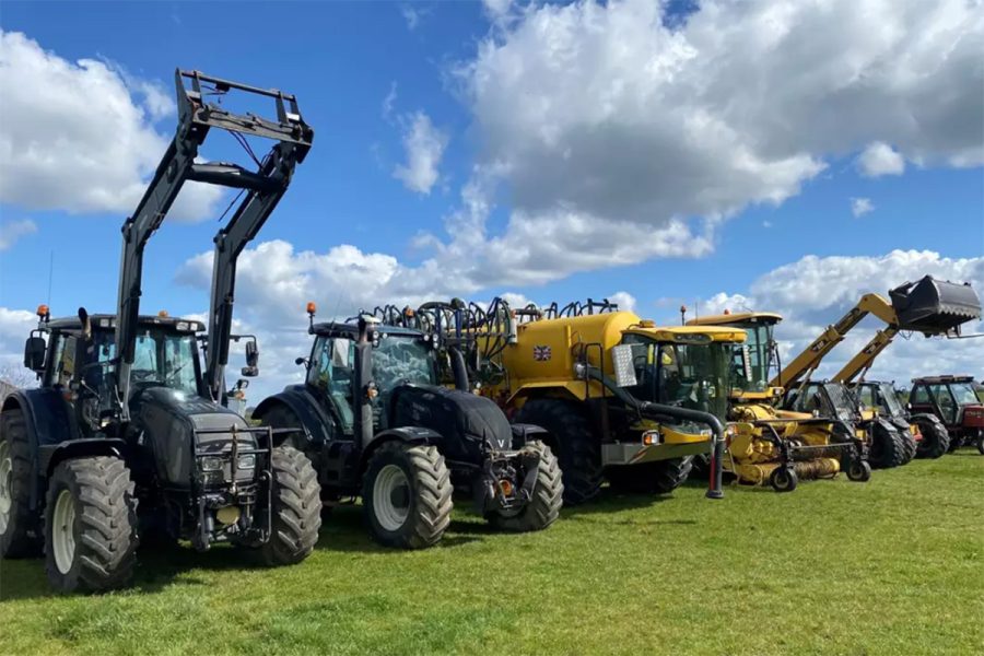 “The perfect opportunity to trade machinery at the end of the season.” Symonds & Sampson on its live auction at the Southern Counties Farming & Machinery Show