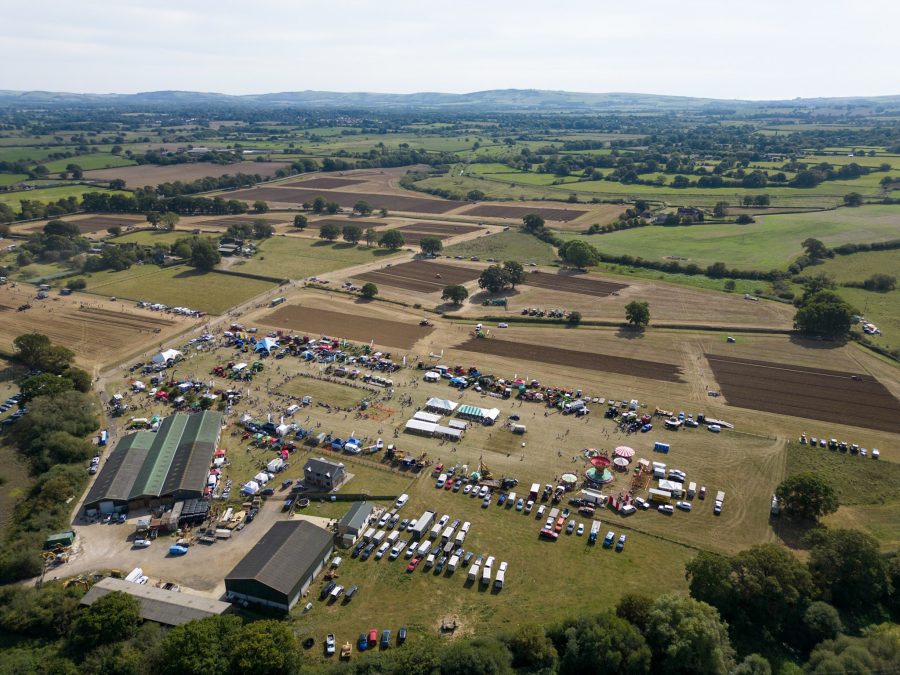 Record-breaking crowd in stunning weather